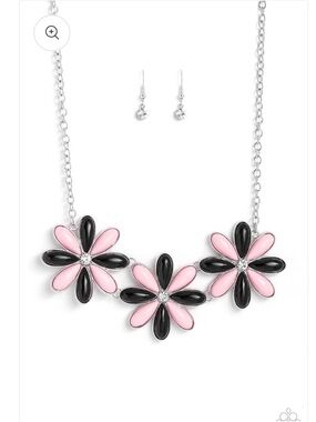 N-59 paparazzi Pink and Black Daisy Trio Necklace Set